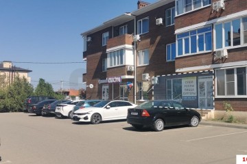Фото №2: Торговое помещение 39 м² - Краснодар, мкр. жилой комплекс Британия, ул. Измаильская, 74к9