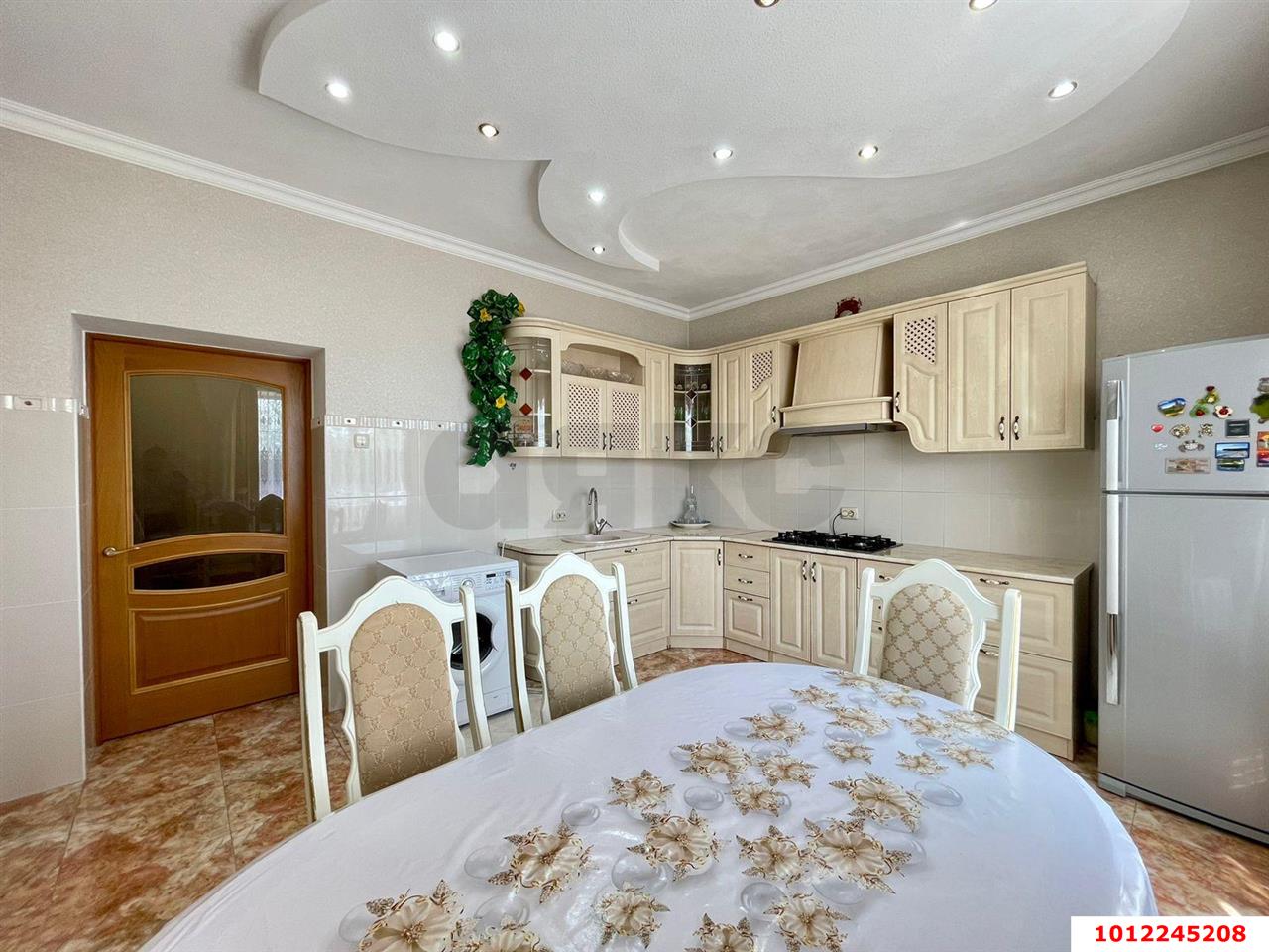 Фото №3: Дом 280 м² + 16 сот. - Курганинск, ул. Пионерская, 33