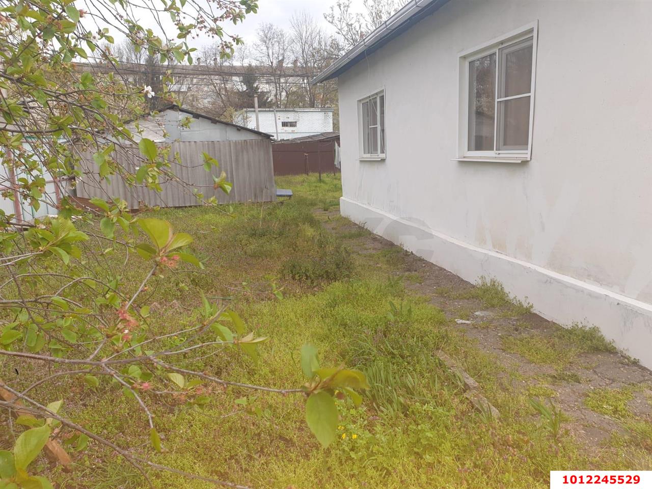 Фото №1: Дом 64 м² + 5.67 сот. - Берёзовый, Прикубанский внутригородской округ, п. Лекраспром, ул. Археолога Веселовского, 21