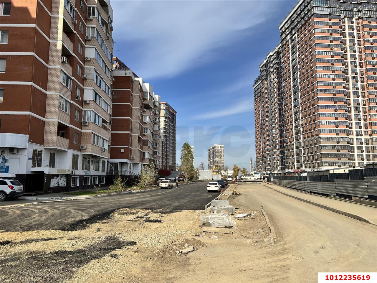 Фото №4: Торговое помещение 169 м² - Краснодар, жилой комплекс Лиговский, ул. Героя Пешкова, 7