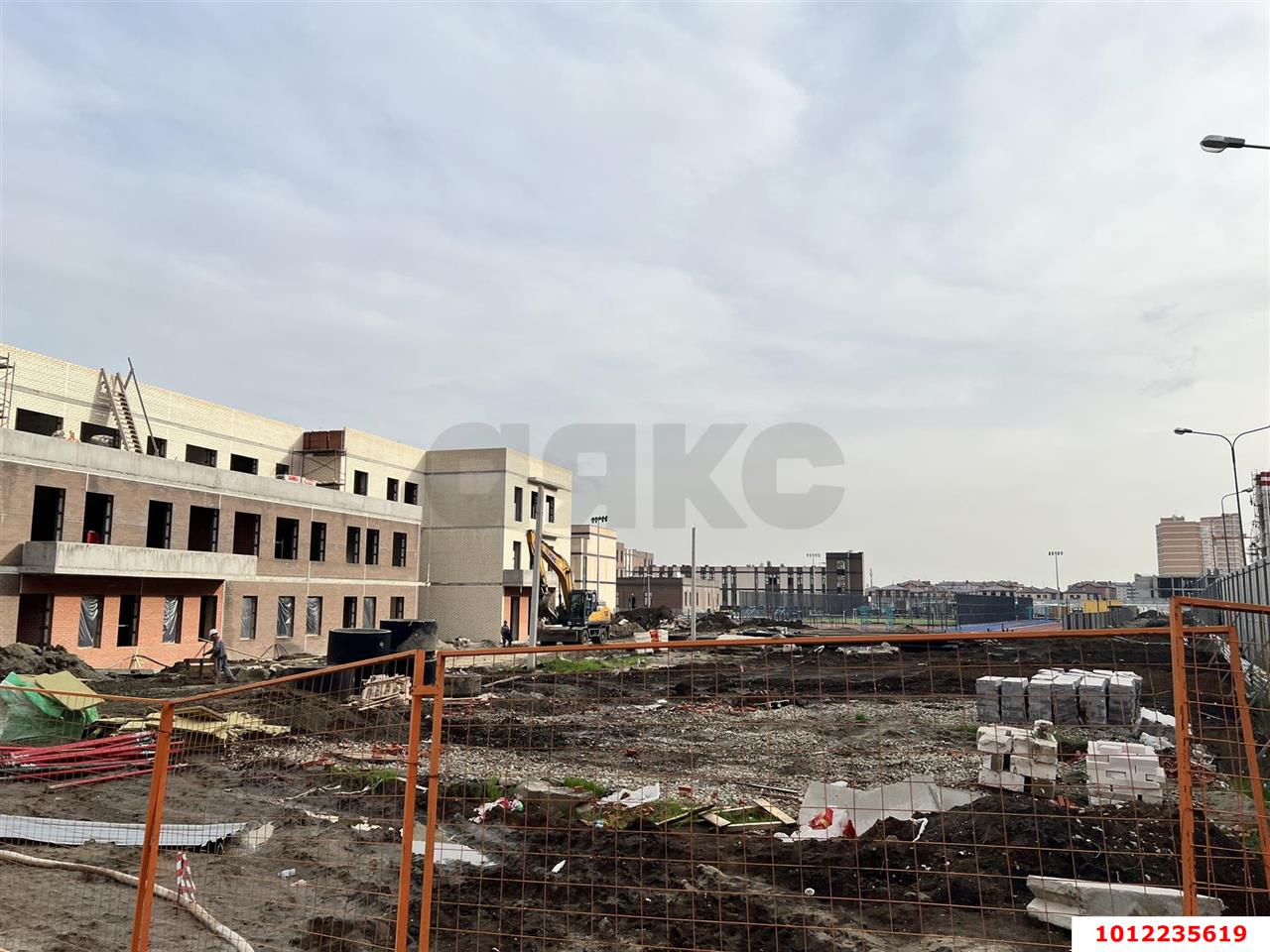 Фото №4: Торговое помещение 169 м² - Краснодар, жилой комплекс Лиговский, ул. Героя Пешкова, 7