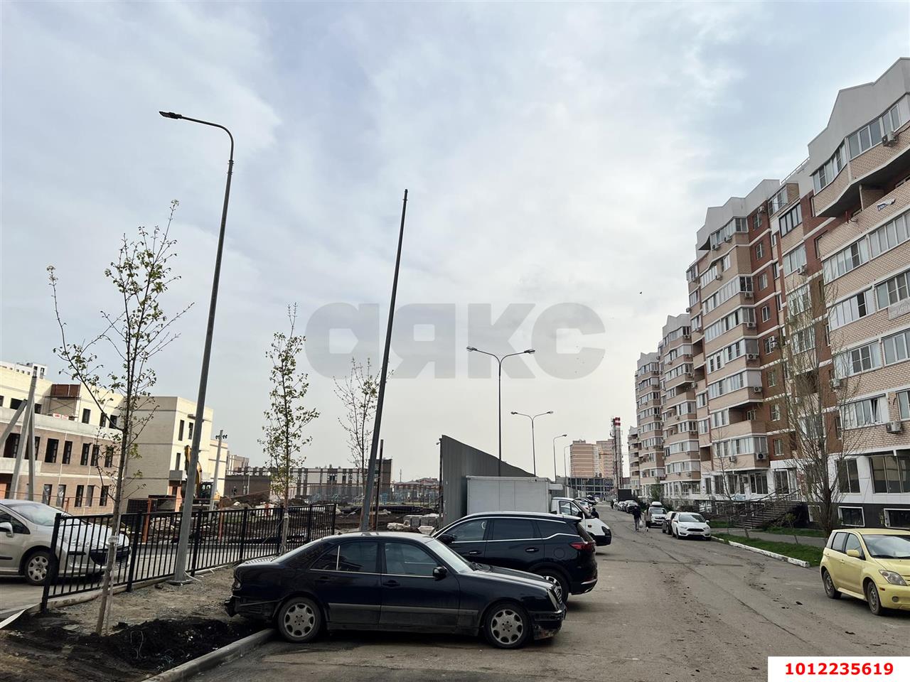 Фото №3: Торговое помещение 169 м² - Краснодар, жилой комплекс Лиговский, ул. Героя Пешкова, 7