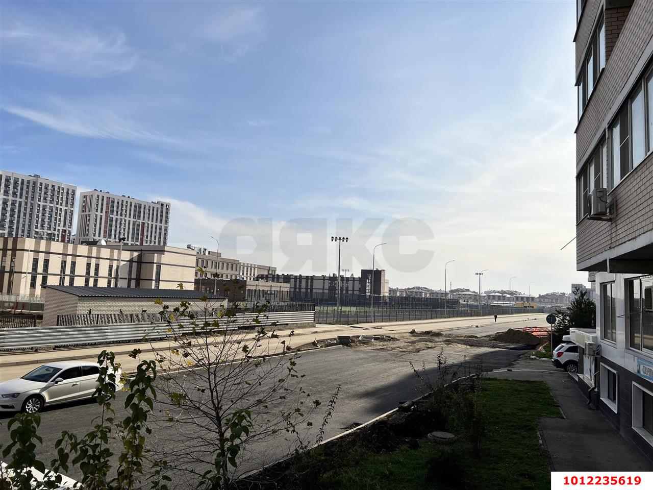 Фото №2: Торговое помещение 169 м² - Краснодар, жилой комплекс Лиговский, ул. Героя Пешкова, 7