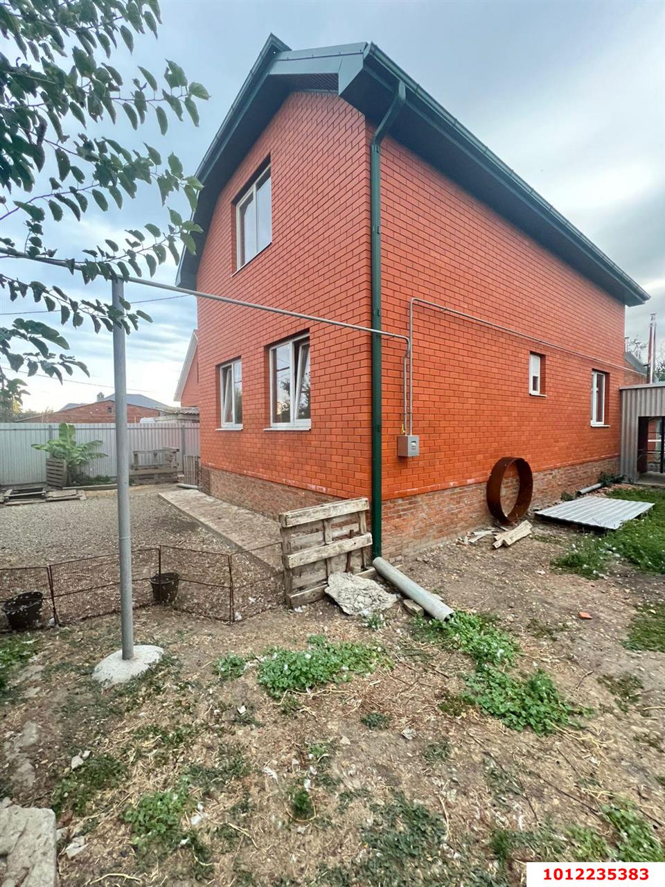 Фото №2: Дом 145 м² + 4 сот. - Новотитаровская, ул. Сельская, 95/2