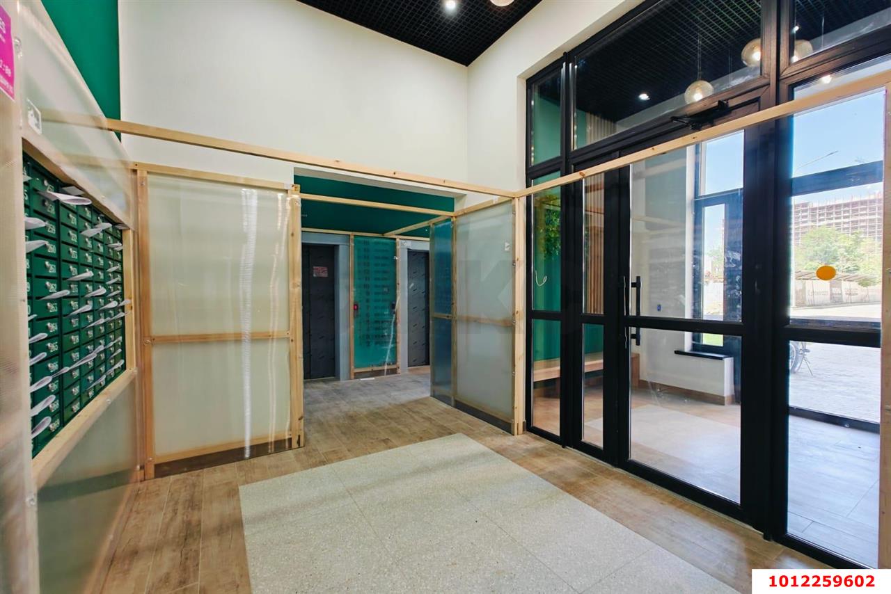 Фото №3: 1-комнатная квартира 37 м² - Краснодар, жилой комплекс Самолёт, отделение № 2 Агрофирмы Солнечная, жилой комплекс Движение, жилой комплекс Зелёный театр, Прикубанский внутригородской округ, мкр. жилой комплекс Мой Город, ул. Западный Обход, 39