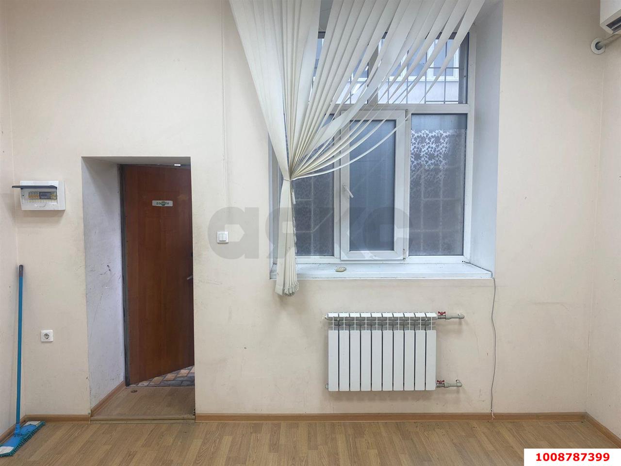 Фото №4: Коммерция 57 м² - Краснодар, Центральный внутригородской округ, мкр. Центральный, ул. Ленина, 88