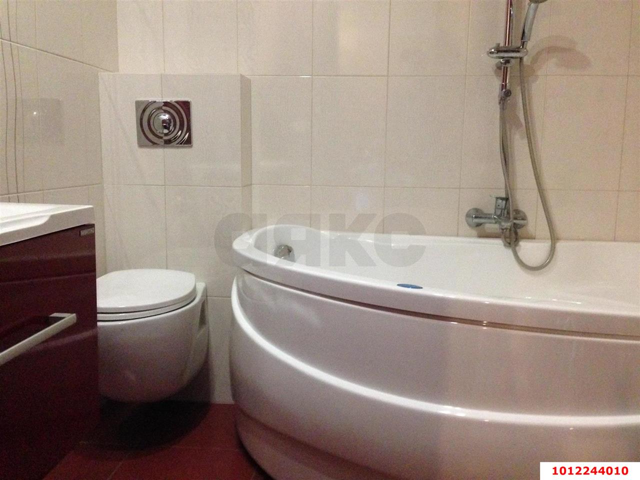 Фото №12: Таунхаус 122 м² + 1.5 сот. - Краснодар, квартал Зелёная Роща, ул. Цезаря Куникова, 33