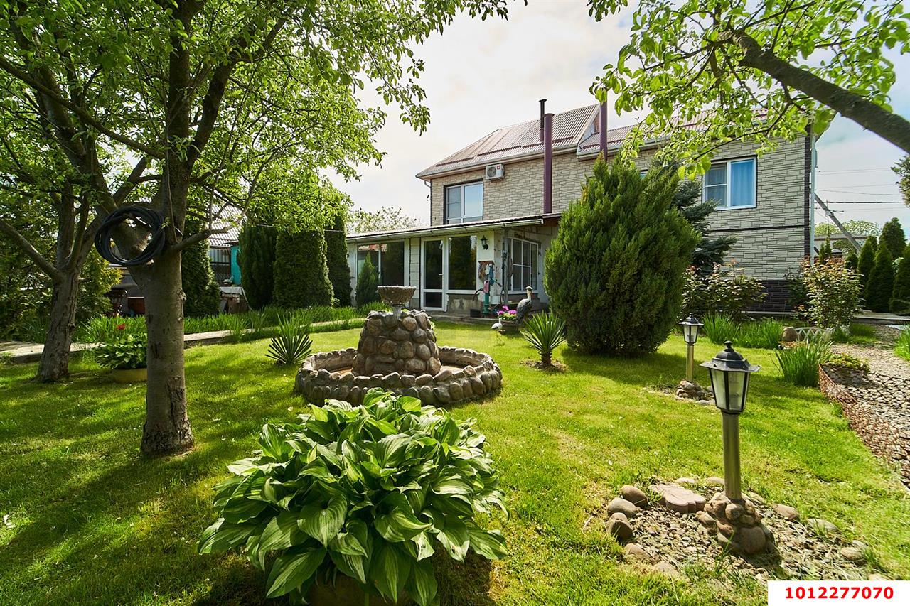 Фото №2: Дом 164 м² + 4 сот. - Знаменский, Чайка, ул. Сливовая, 40