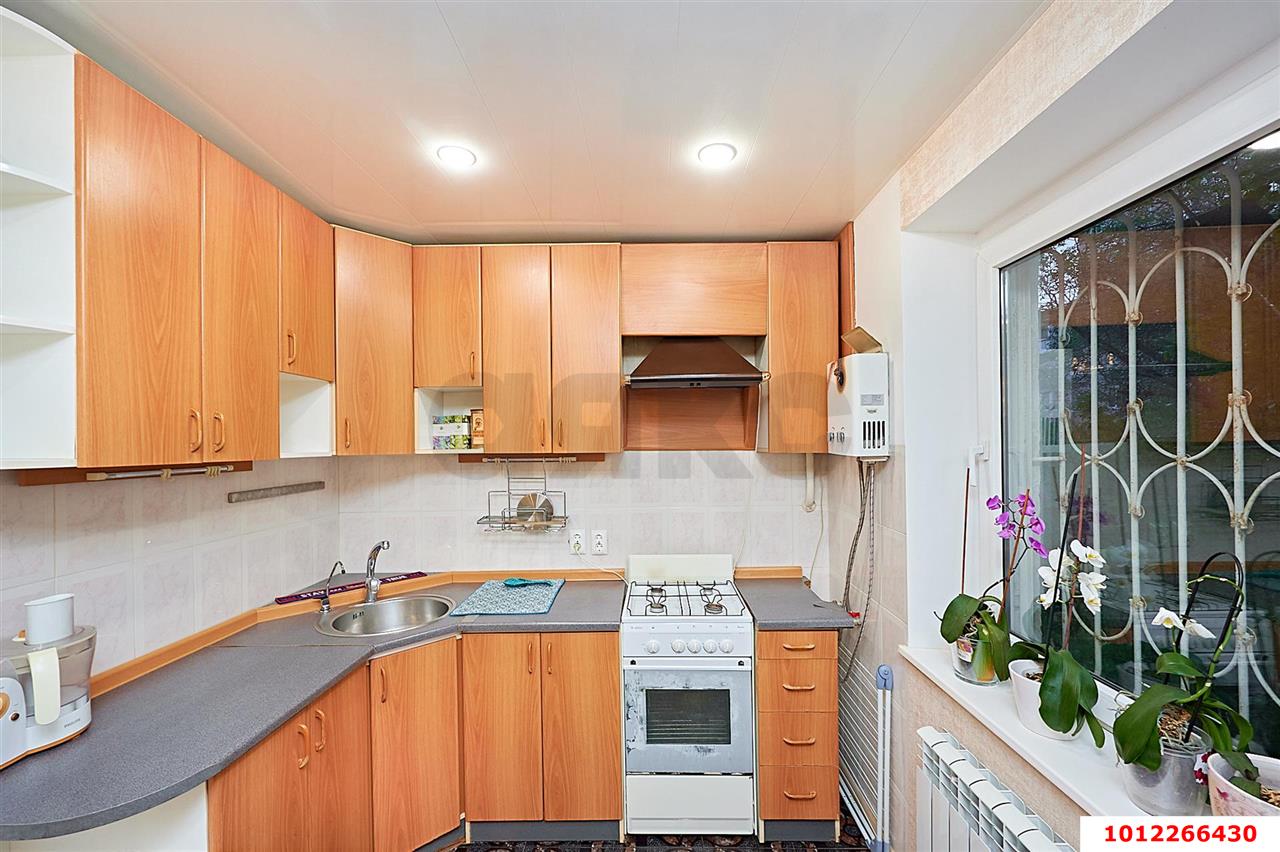 Фото №6: 2-комнатная квартира <span class="whitespace-nowrap">43 м²</span>, <span class="whitespace-nowrap">2/5 эт.</span> - Краснодар, мкр. Западный внутригородской округ, ул. 4-я Линия Нефтяников, 18