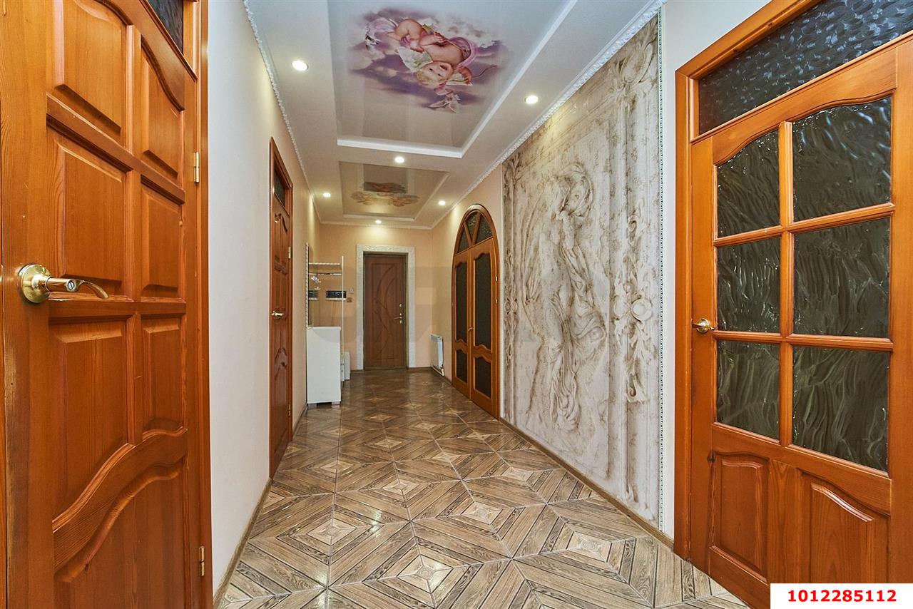 Фото №9: Дом 217 м² + 6.2 сот. - Краснодар, 2-я Площадка, ул. Александра Пархоменко, 18