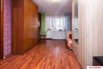Фото №2: 3-комнатная квартира 46 м² - Лорис, мкр. Карасунский внутригородской округ, ул. Рязанская, 28