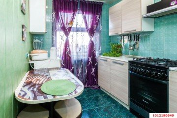 Фото №3: 3-комнатная квартира 46 м² - Лорис, мкр. Карасунский внутригородской округ, ул. Рязанская, 28
