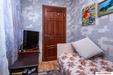 Фото №4: 3-комнатная квартира 46 м² - Лорис, мкр. Карасунский внутригородской округ, ул. Рязанская, 28