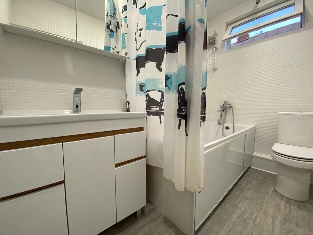 Фото №11: Дом 70 м² + 3.7 сот. - Краснодар, ул. Щорса, 70