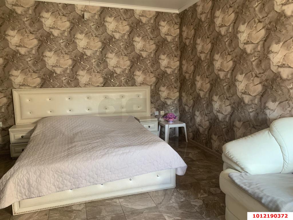 Фото №7: Дом 231 м² + 6 сот. - Песчаный, пр-д Апрельский, 3