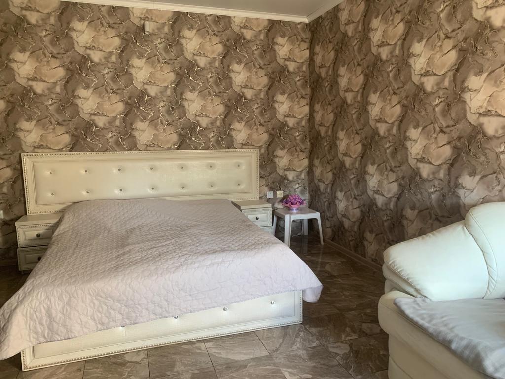 Фото №7: Дом 231 м² + 6 сот. - Песчаный, пр-д Апрельский, 3