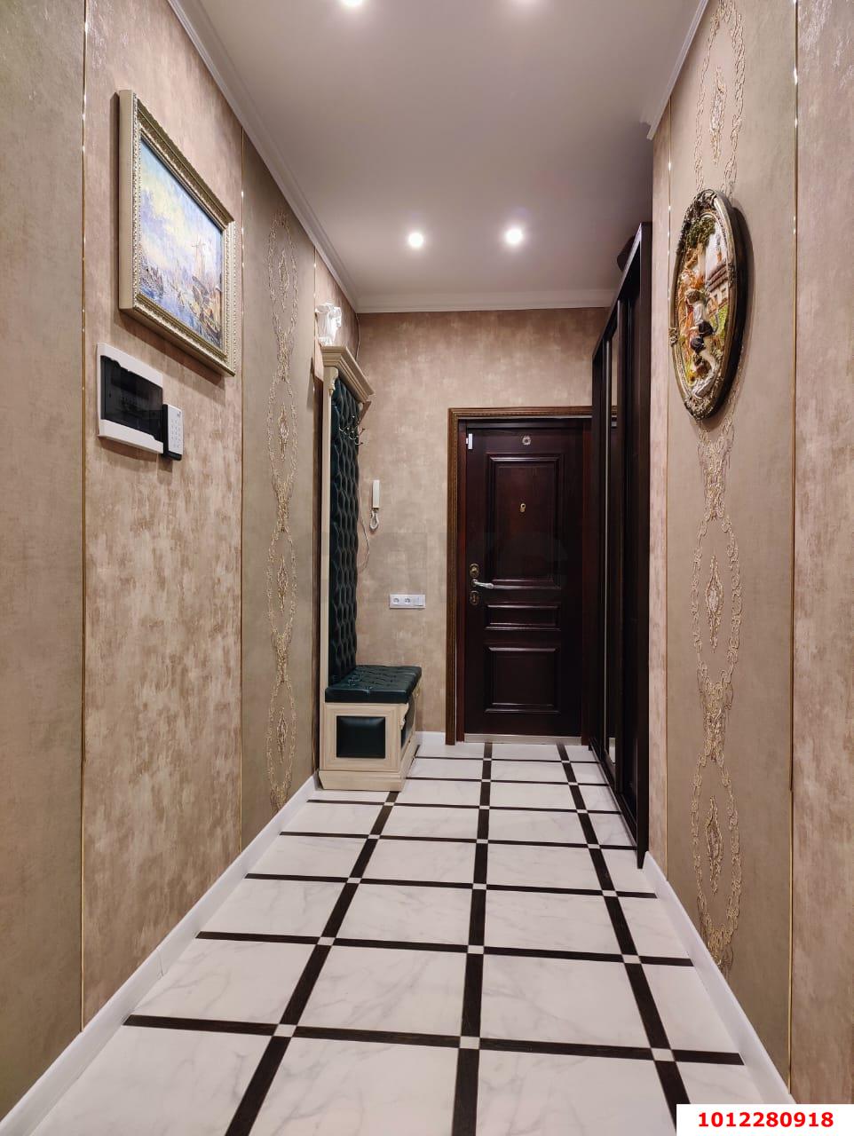 Фото №7: 2-комнатная квартира 90 м² - Краснодар, имени Петра Метальникова, ул. Московская, 152