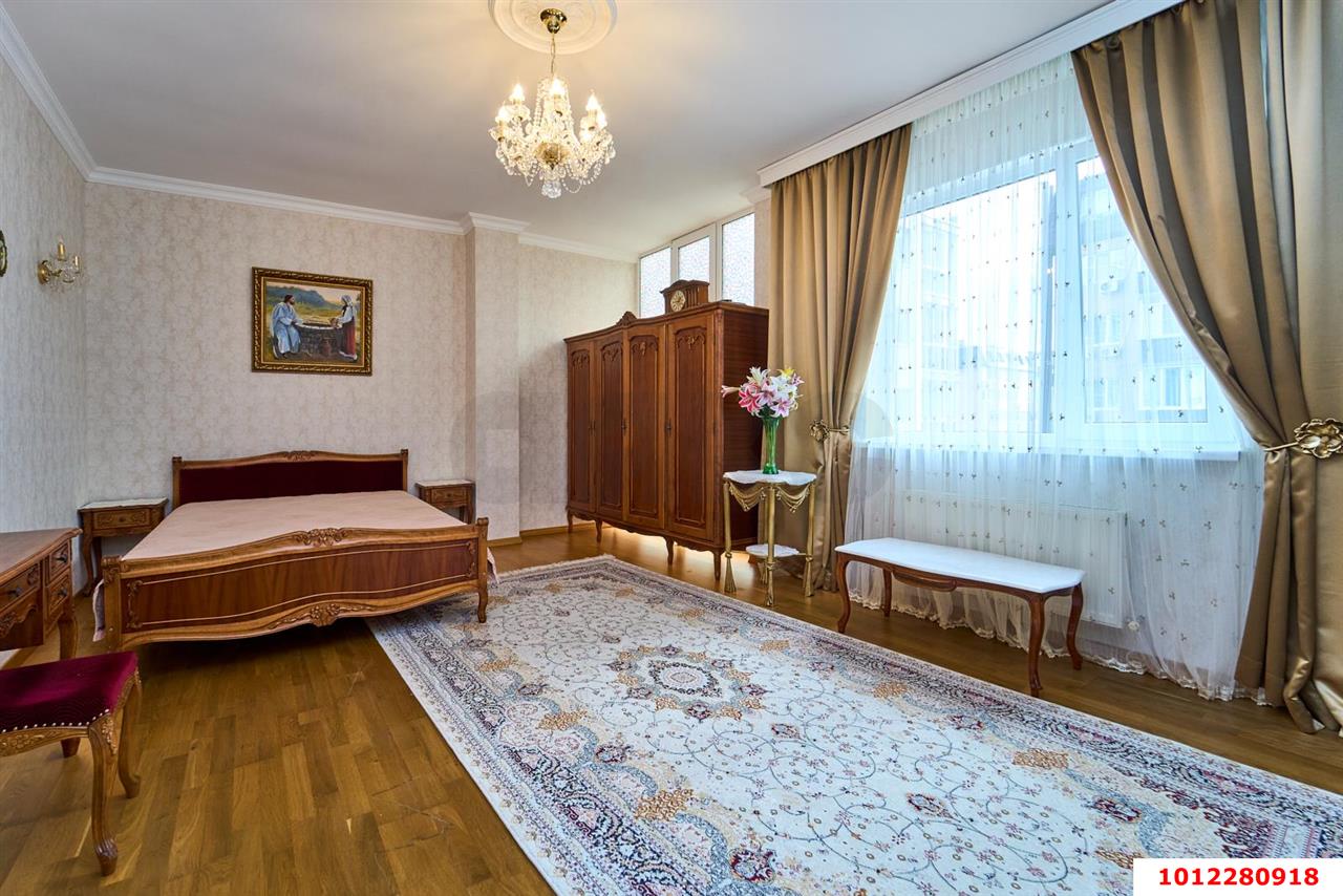 Фото №9: 2-комнатная квартира 90 м² - Краснодар, Музыкальный, Прикубанский внутригородской округ, Завод Радиоизмерительных Приборов, мкр. имени Петра Метальникова, ул. Московская, 152