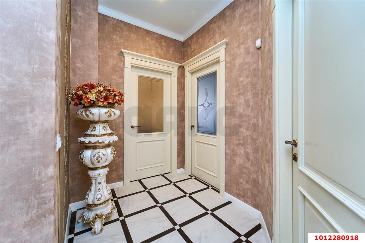 Фото №14: 2-комнатная квартира 90 м² - Краснодар, Музыкальный, Прикубанский внутригородской округ, Завод Радиоизмерительных Приборов, мкр. имени Петра Метальникова, ул. Московская, 152