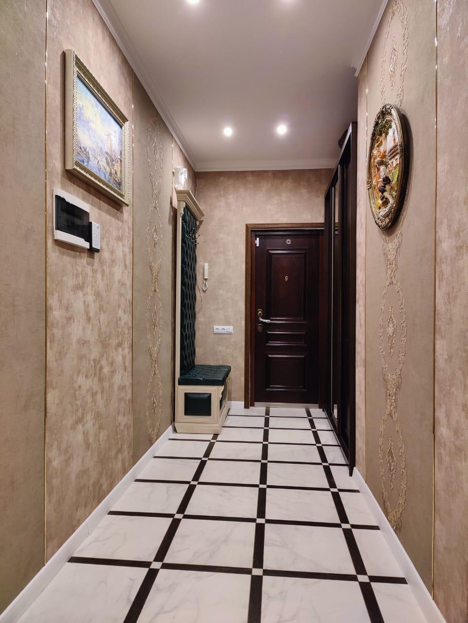 Фото №7: 2-комнатная квартира 90 м² - Краснодар, Музыкальный, Прикубанский внутригородской округ, Завод Радиоизмерительных Приборов, мкр. имени Петра Метальникова, ул. Московская, 152