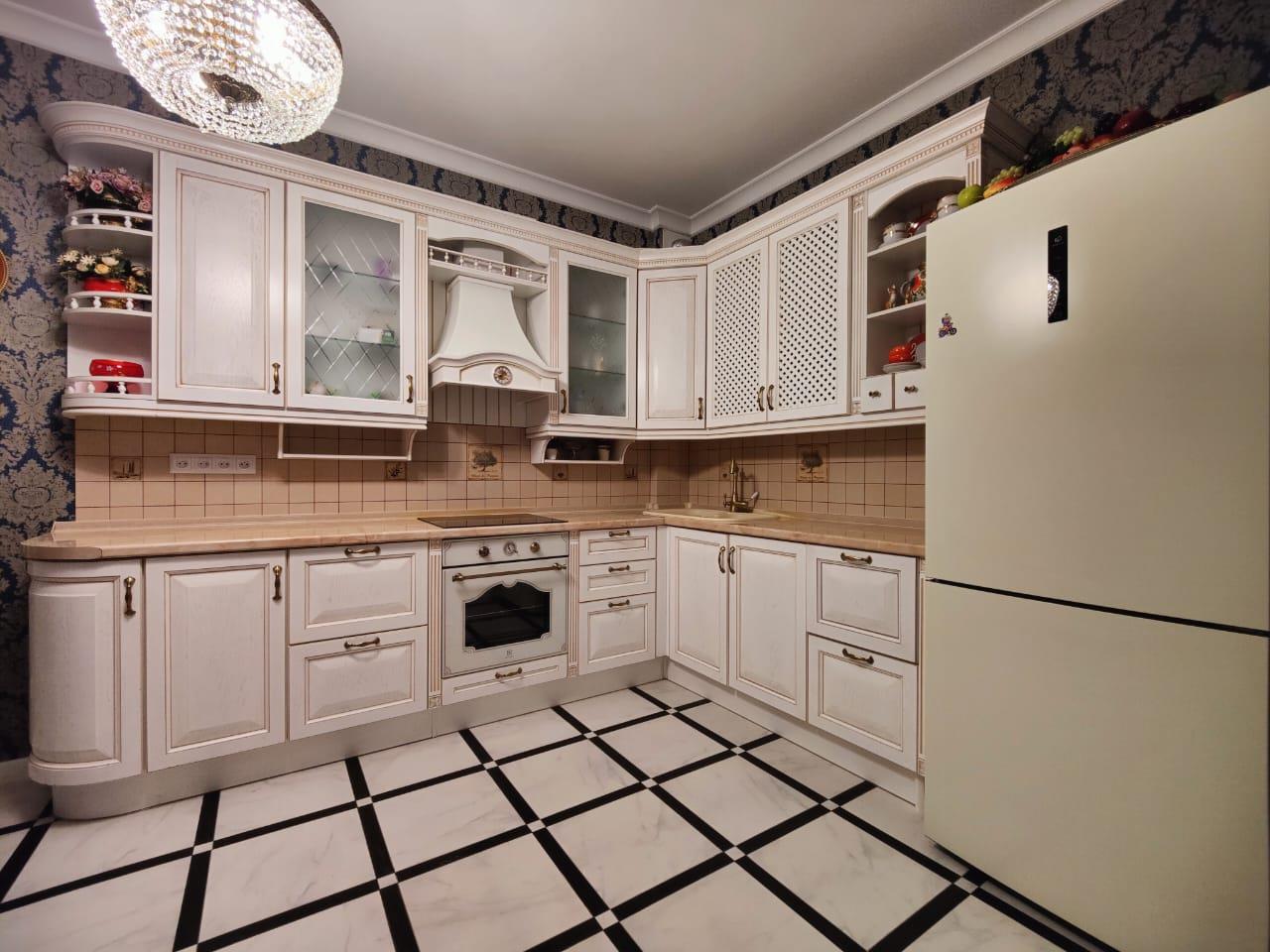 Фото №12: 2-комнатная квартира 90 м² - Краснодар, Музыкальный, Прикубанский внутригородской округ, Завод Радиоизмерительных Приборов, мкр. имени Петра Метальникова, ул. Московская, 152