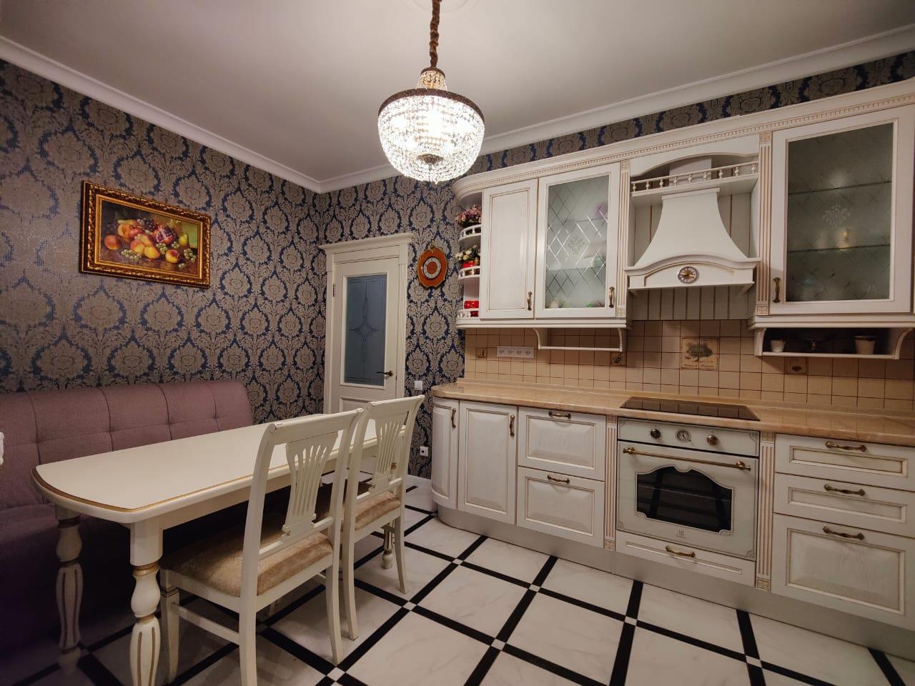 Фото №5: 2-комнатная квартира 90 м² - Краснодар, Музыкальный, Прикубанский внутригородской округ, Завод Радиоизмерительных Приборов, мкр. имени Петра Метальникова, ул. Московская, 152