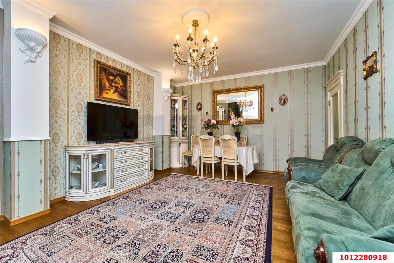 Фото №7: 2-комнатная квартира 90 м² - Краснодар, Музыкальный, Прикубанский внутригородской округ, Завод Радиоизмерительных Приборов, мкр. имени Петра Метальникова, ул. Московская, 152