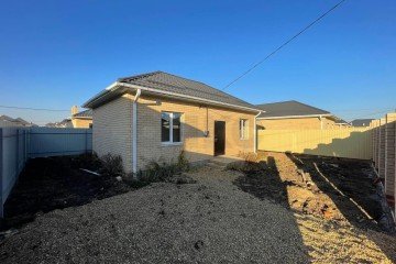 Фото №3: Дом 50 м² - Краснодар, п. коттеджный  Крепость, ул. Новодмитриевская, 8/3