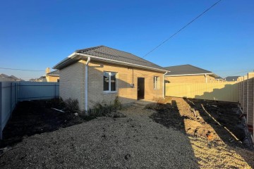 Фото №3: Дом 50 м² - Краснодар, п. коттеджный  Крепость, ул. Новодмитриевская, 8/3