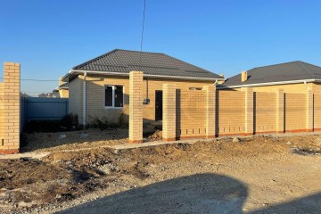 Фото №2: Дом 50 м² - Краснодар, п. коттеджный  Крепость, ул. Новодмитриевская, 8/3