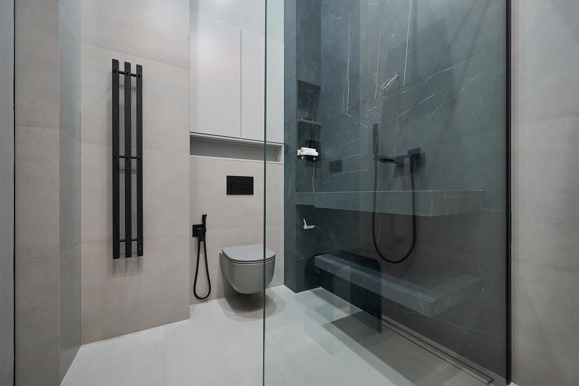 Фото №32: 1-комнатная квартира 72 м² - Краснодар, ЖК Девелопмент Плаза, Завод Измерительных Приборов, Прикубанский внутригородской округ, мкр. жилой комплекс Девелопмент Плаза, ул. имени 40-летия Победы, 33Г