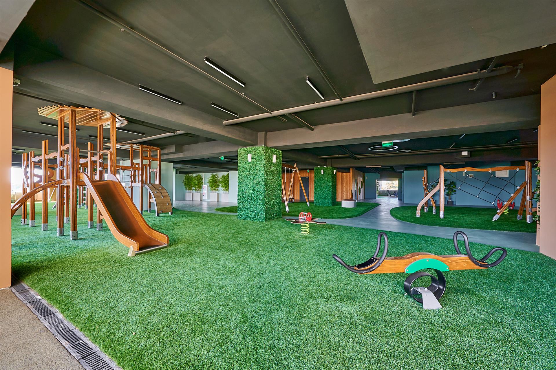 Фото №36: 1-комнатная квартира 72 м² - Краснодар, ЖК Девелопмент Плаза, Завод Измерительных Приборов, Прикубанский внутригородской округ, мкр. жилой комплекс Девелопмент Плаза, ул. имени 40-летия Победы, 33Г