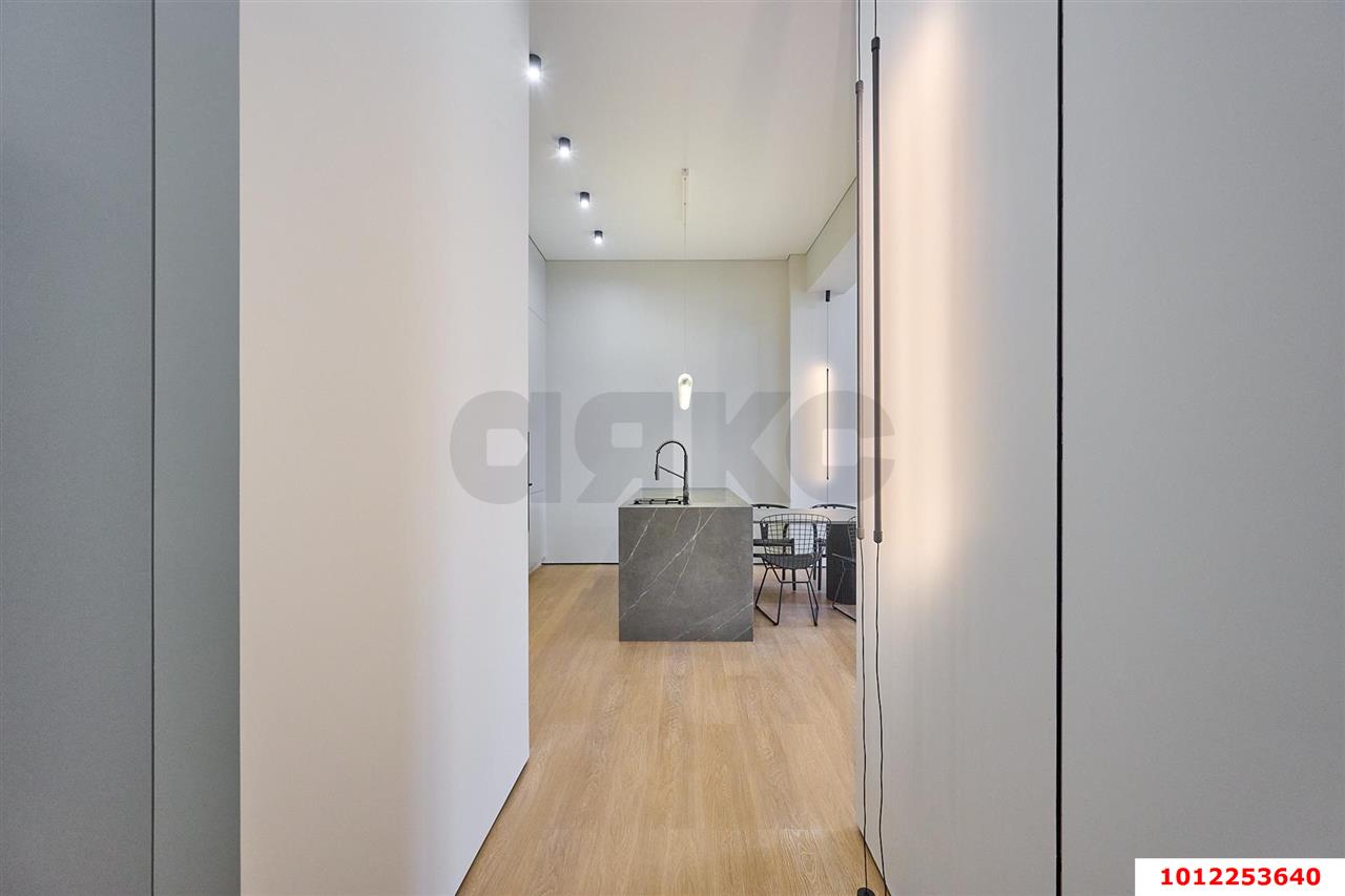 Фото №5: 1-комнатная квартира 72 м² - Краснодар, жилой комплекс Девелопмент Плаза, ул. имени 40-летия Победы, 33Г