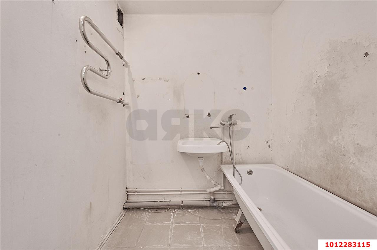 Фото №7: 3-комнатная квартира 82 м² - Краснодар, Молодёжный, ул. Душистая, 63