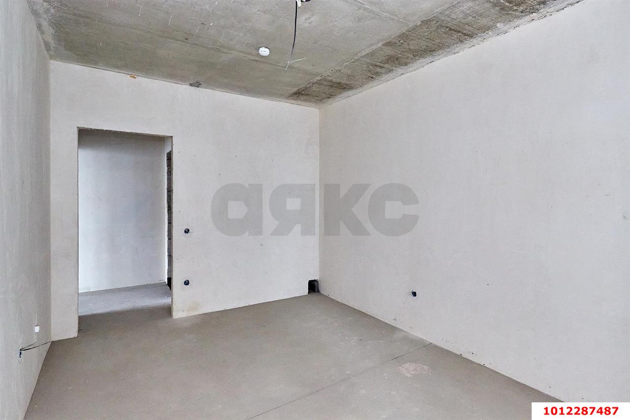 Фото №2: 3-комнатная квартира 92 м² - Краснодар, жилой комплекс Фамилия, ул. Старокубанская, 124к1