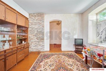 Фото №1: 3-комнатная квартира 81 м² - Краснодар, мкр. Центральный, ул. Чапаева, 113
