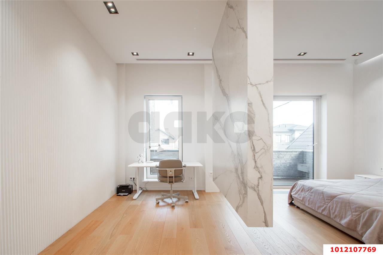 Фото №13: Дом 409 м² + 6.89 сот. - Краснодар, Дубинка, ул. Таманская, 91