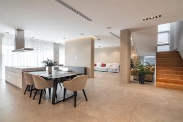 Фото №1: Дом 409 м² - Краснодар, мкр. Дубинка, ул. Таманская, 91