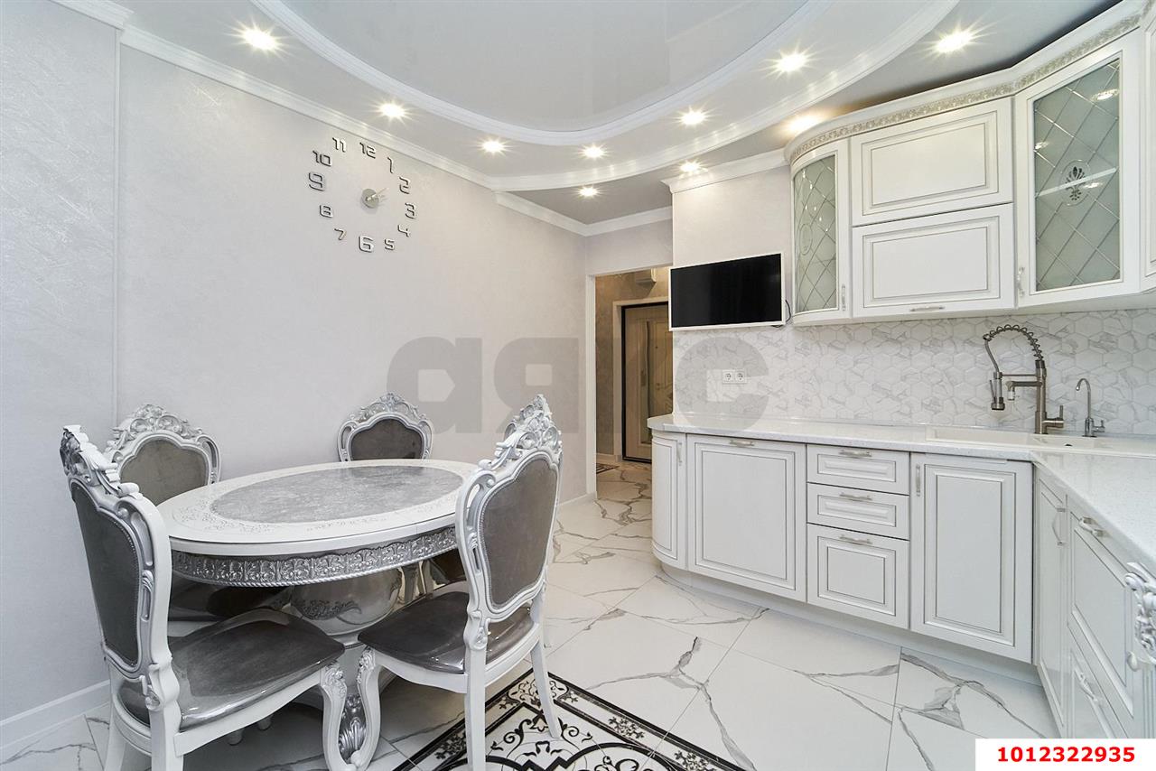 Фото №2: 3-комнатная квартира 101 м² - Краснодар, Почтовый, пр-кт имени писателя Знаменского, 24