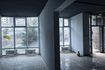 Фото №4: Торговое помещение 73 м² - Краснодар, мкр. жилой комплекс Дружный, б-р Адмиралтейский, 3