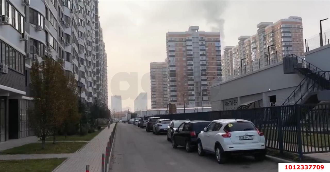 Фото №6: Коммерция 72 м² - Краснодар, жилой комплекс Дружный-2, Прикубанский внутригородской округ, Россинского, мкр. жилой комплекс Дружный, б-р Адмиралтейский, 3