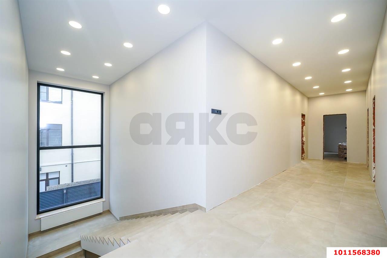 Фото №6: Дом 353 м² + 6.08 сот. - Краснодар, Западный внутригородской округ, мкр. Фестивальный, ул. Фридриха Энгельса, 171