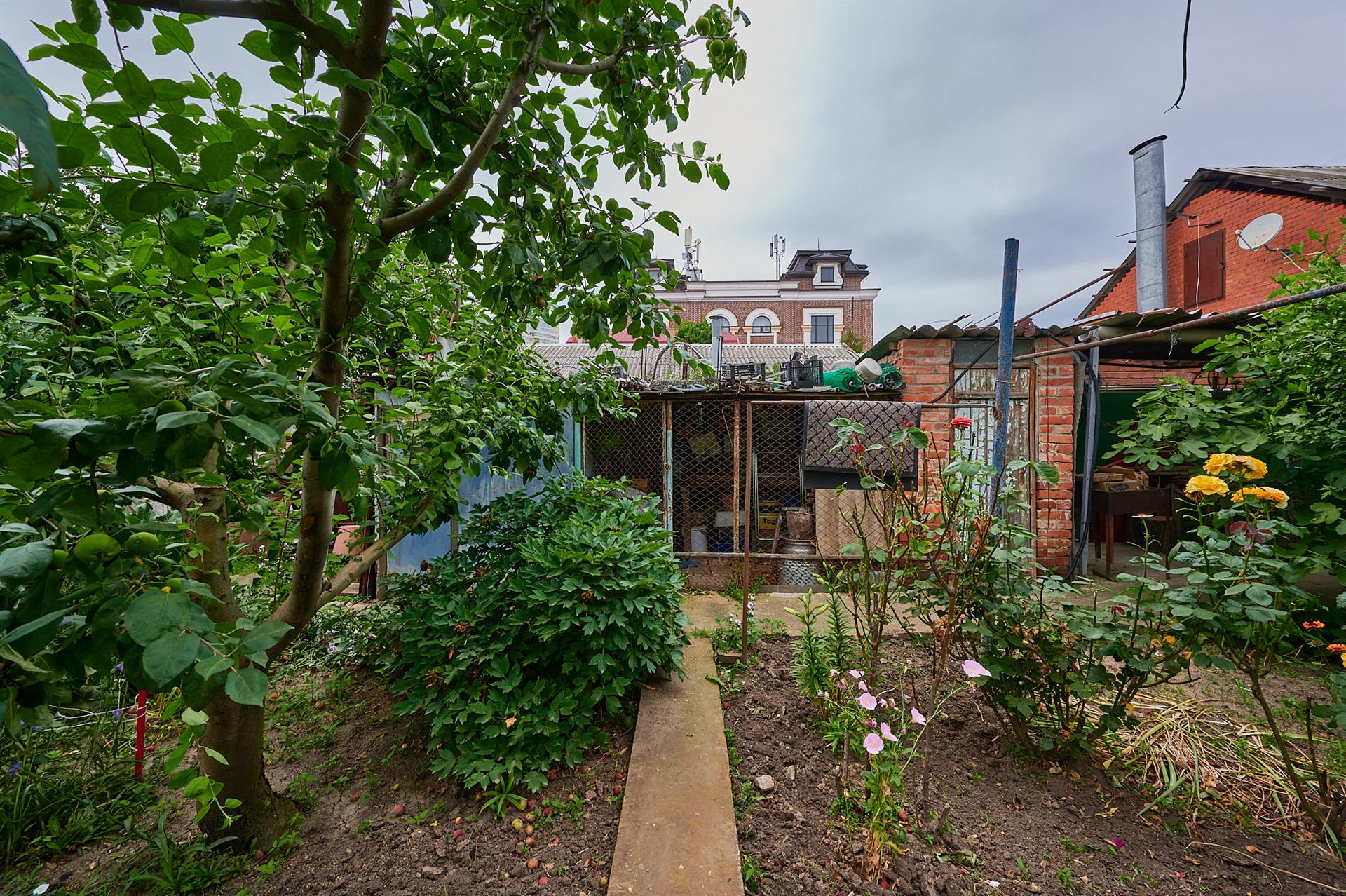 Фото №6: Дом 56 м² + 6.25 сот. - Краснодар, Центральный внутригородской округ, мкр. Табачная Фабрика, ул. Садовая, 181