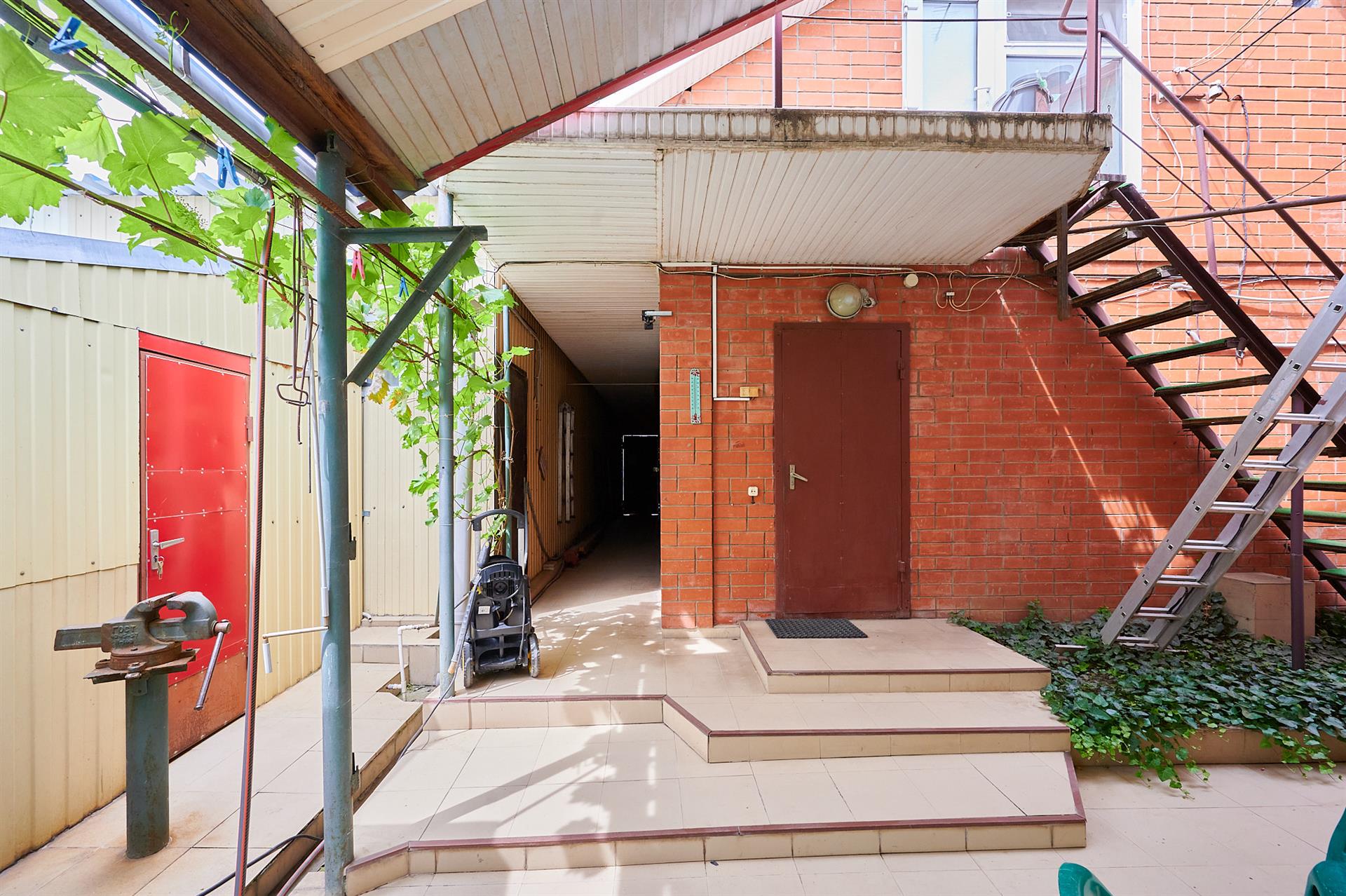 Фото №17: Дом 56 м² + 6.25 сот. - Краснодар, Центральный внутригородской округ, мкр. Табачная Фабрика, ул. Садовая, 181