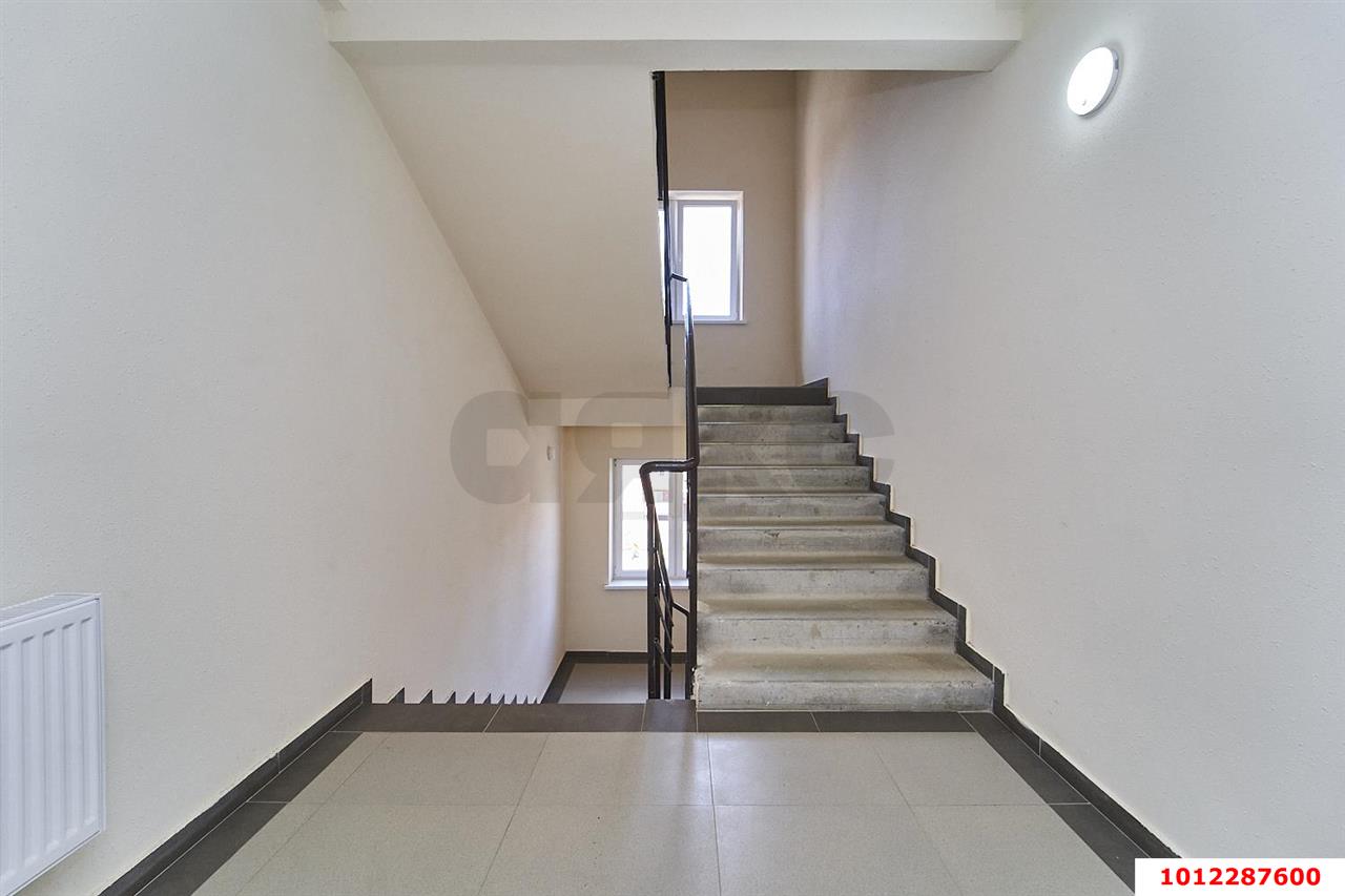 Фото №10: Студия 30 м² - Новая Адыгея, жилой комплекс Мега, ул. Бжегокайская, 90/5к1