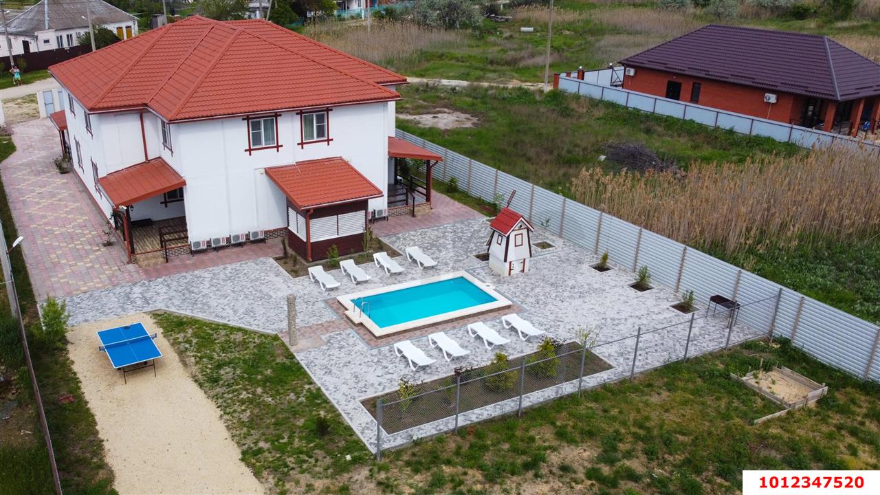 Фото №1: Готовый бизнес 600 м² - Голубицкая, пер. Клубный