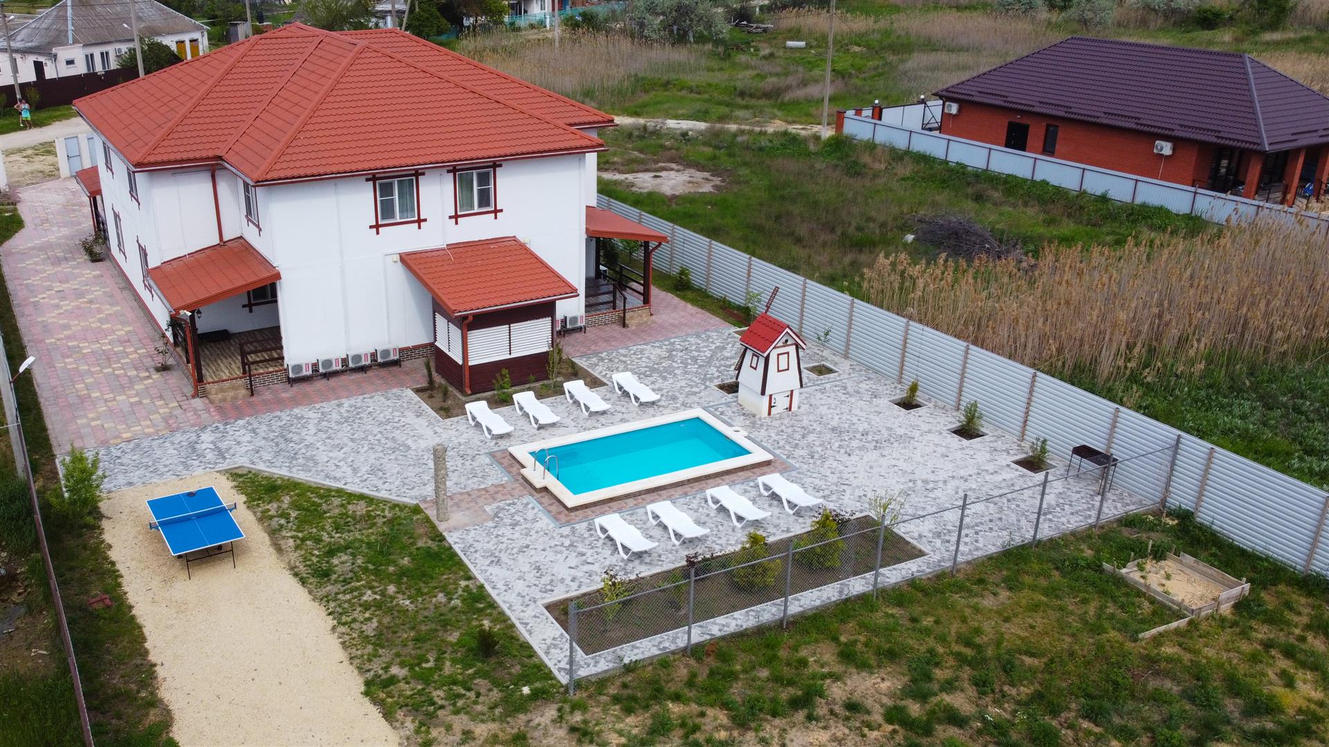 Фото №1: Коммерция 600 м² - Голубицкая, ул. Курортная