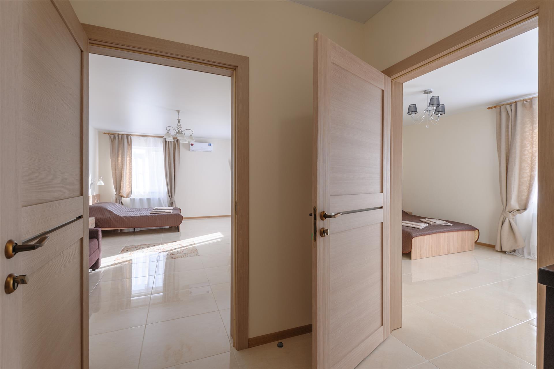 Фото №13: Коммерция 600 м² - Голубицкая, ул. Курортная