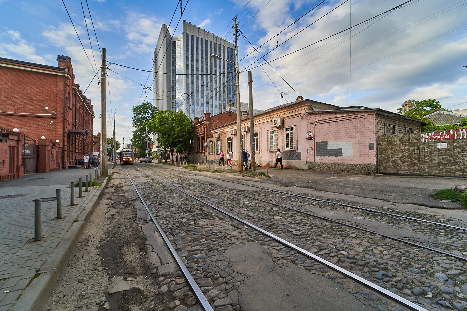 Фото №13: 2-комнатная квартира 45 м² - Краснодар, Центральный внутригородской округ, мкр. Центральный, ул. Коммунаров, 74