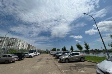 Фото №3: Торговое помещение 140 м² - Краснодар, мкр. Юбилейный, ул. Рождественская набережная, 4